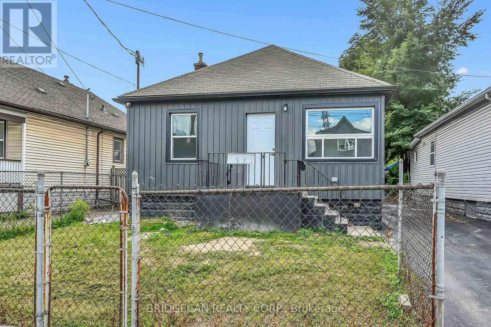220 GRENFFEL STREET