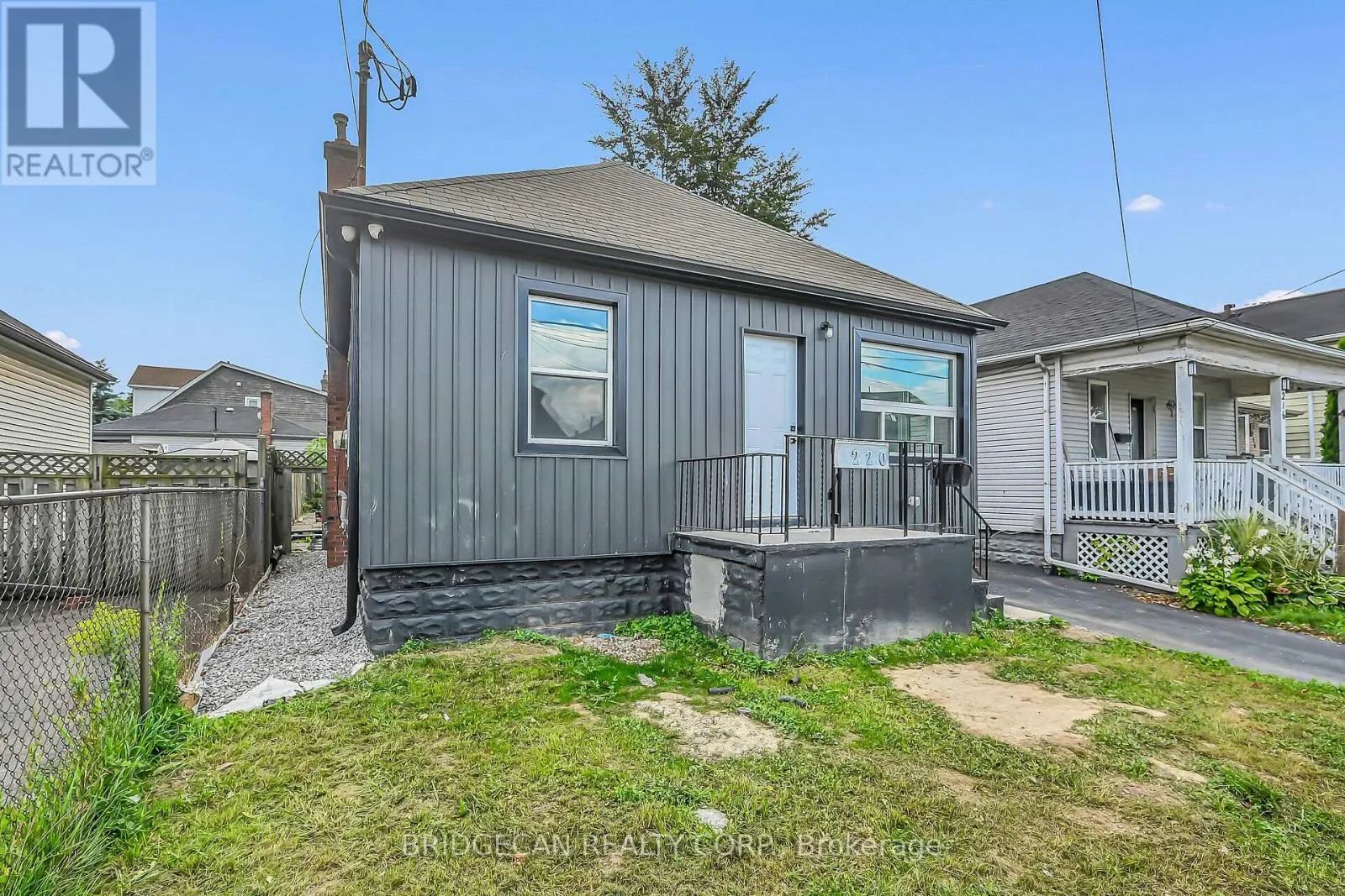 220 GRENFFEL STREET