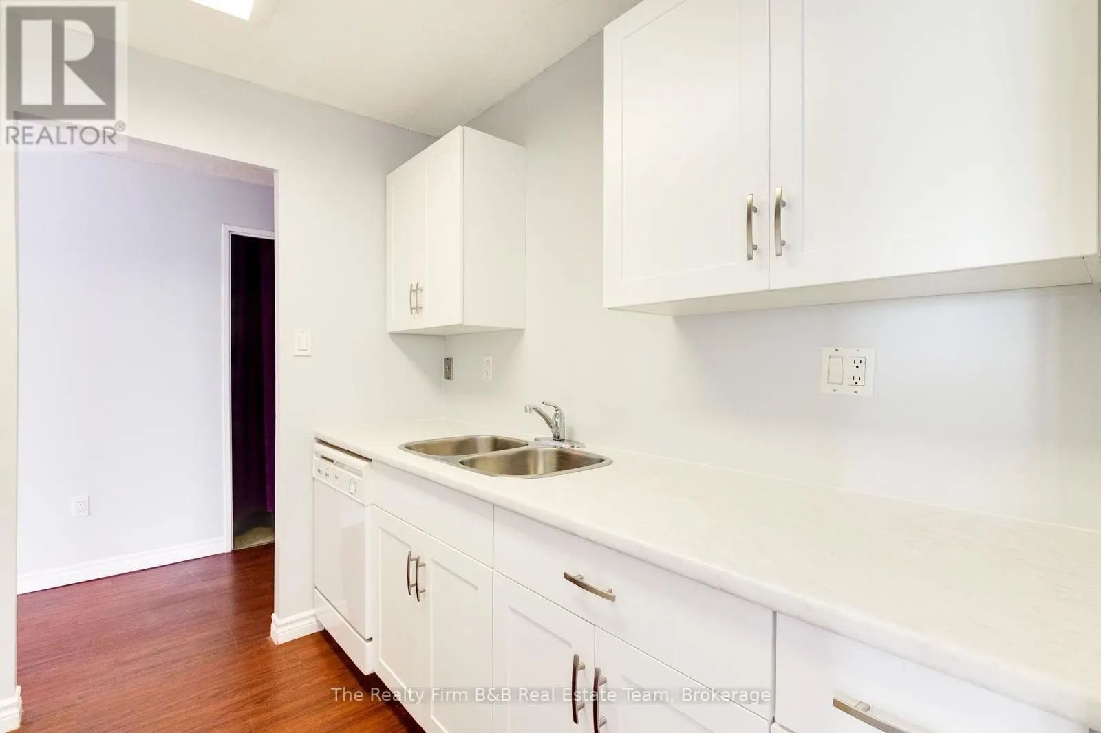 1515 - 45 POND MILLS ROAD, #1515