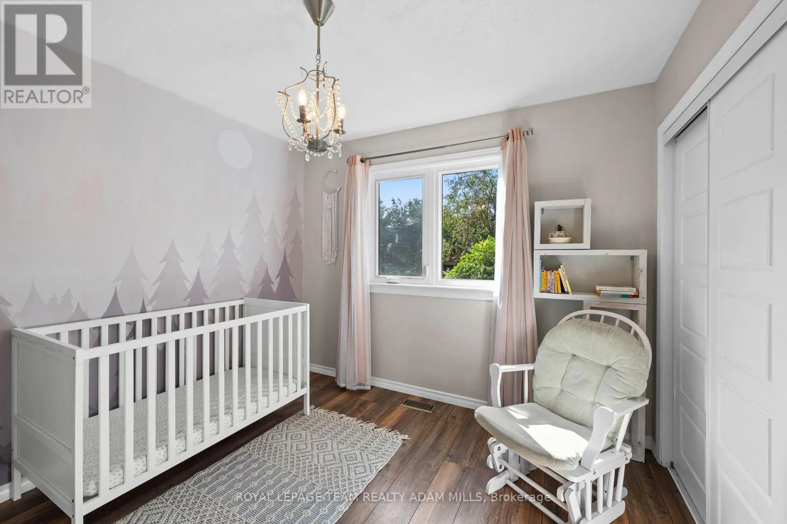 1095 BOUCHER CRESCENT