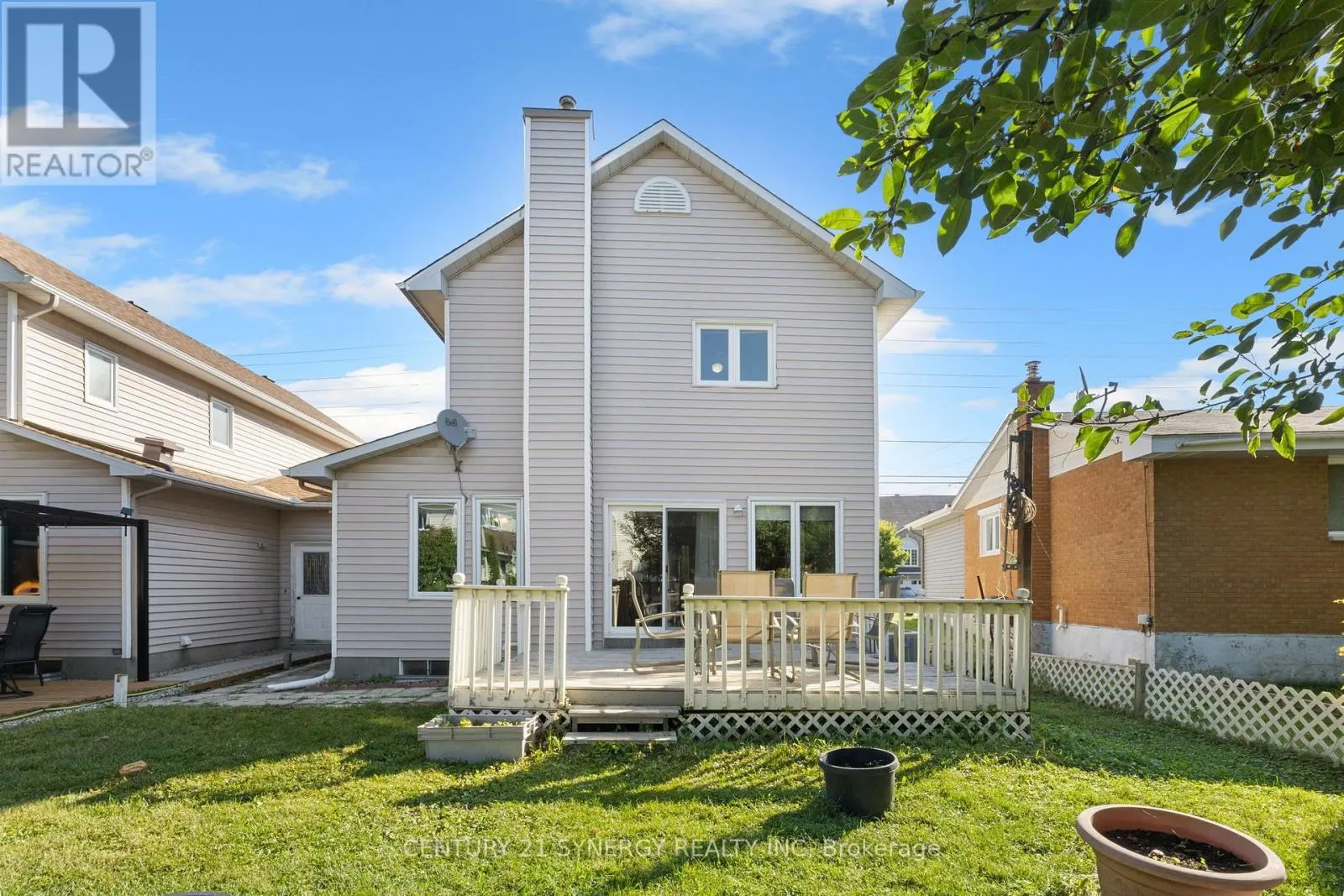 2034 FRANK BENDER STREET