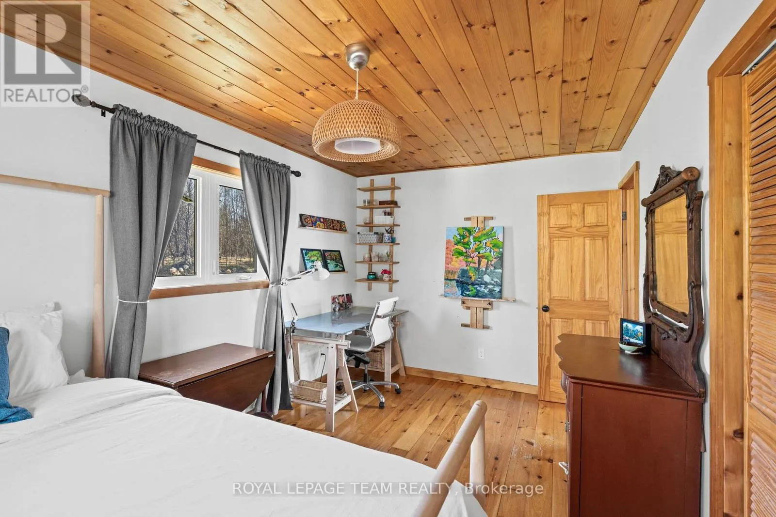 510 31A CLEAR LAKE LANE
