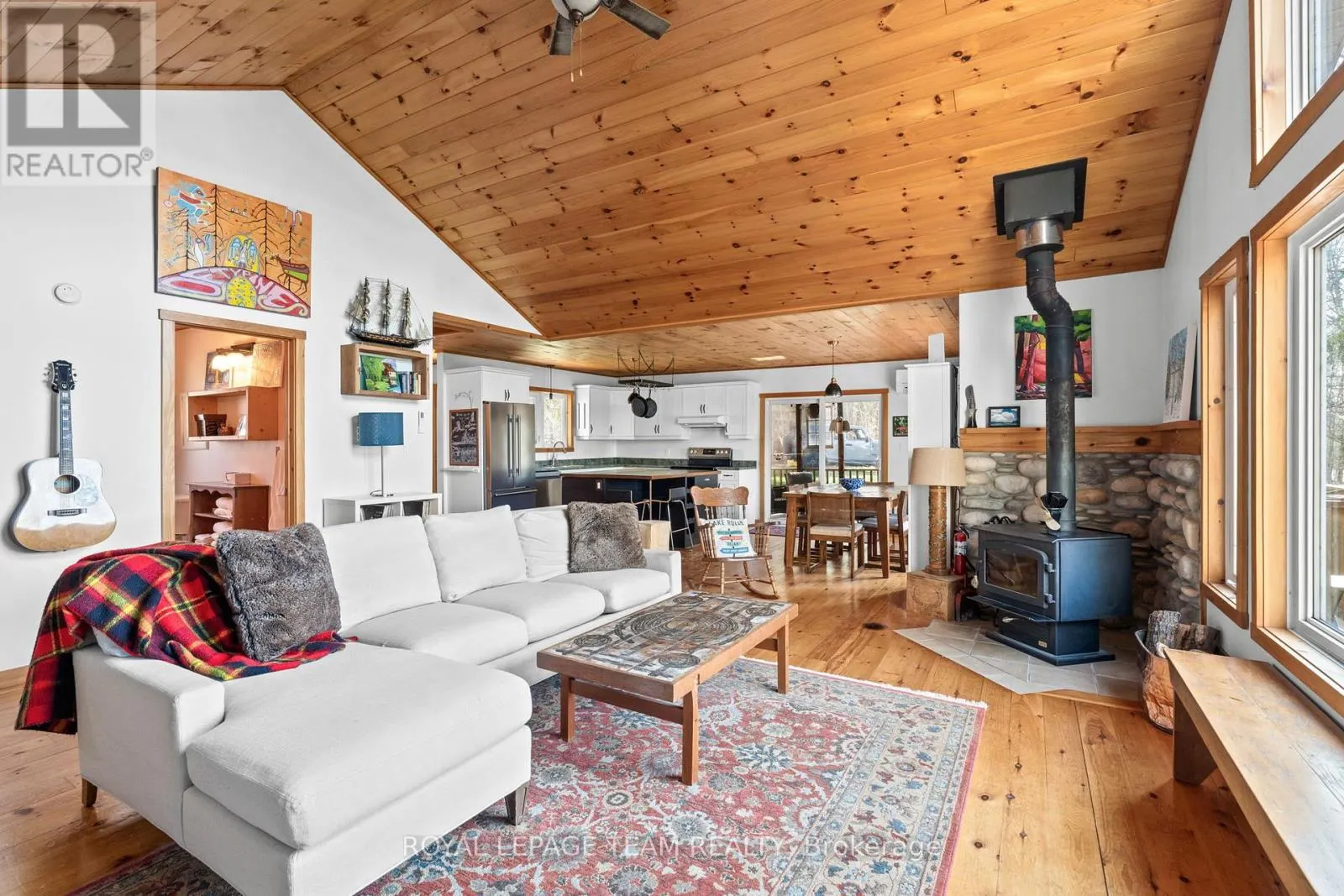 510 31A CLEAR LAKE LANE