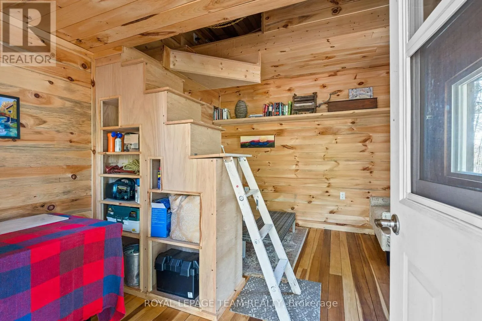 510 31A CLEAR LAKE LANE