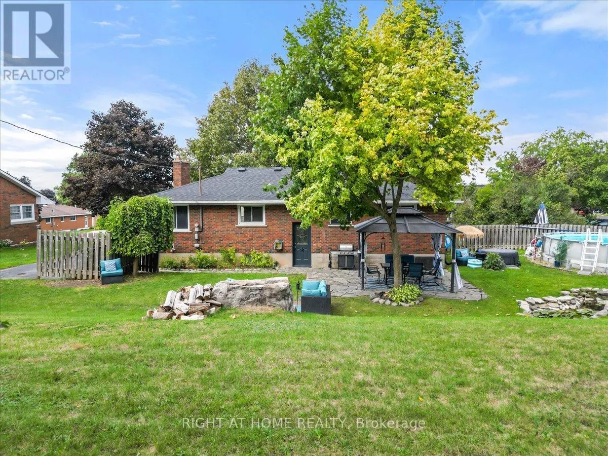 155 CROMWELL STREET