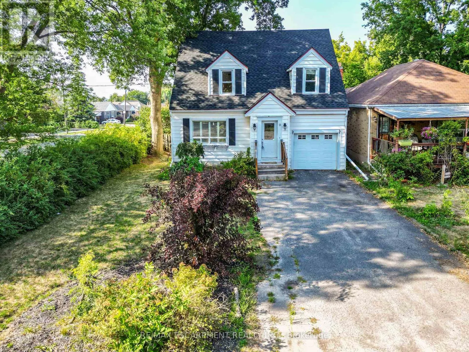9 ARLINGTON AVENUE