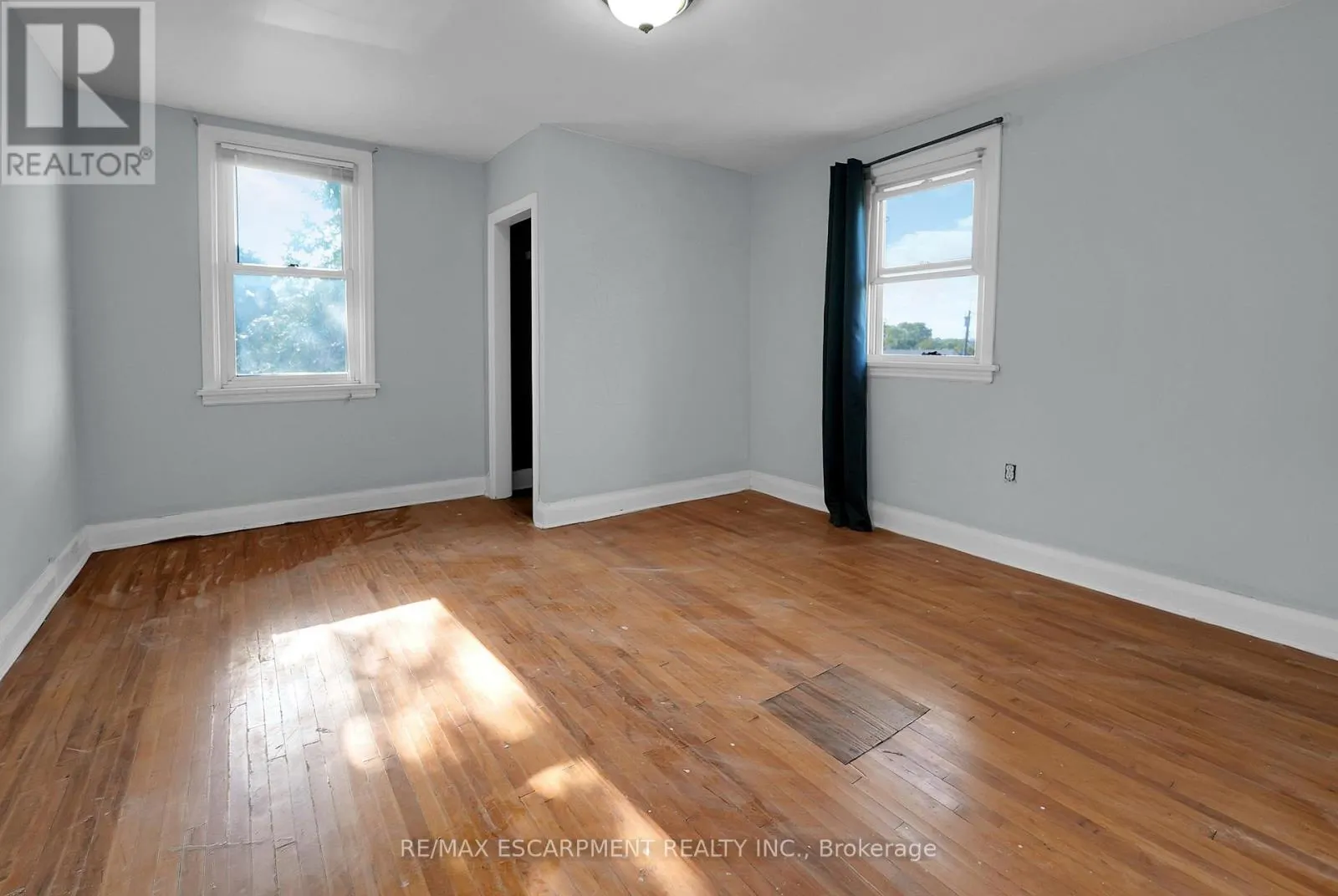 9 ARLINGTON AVENUE