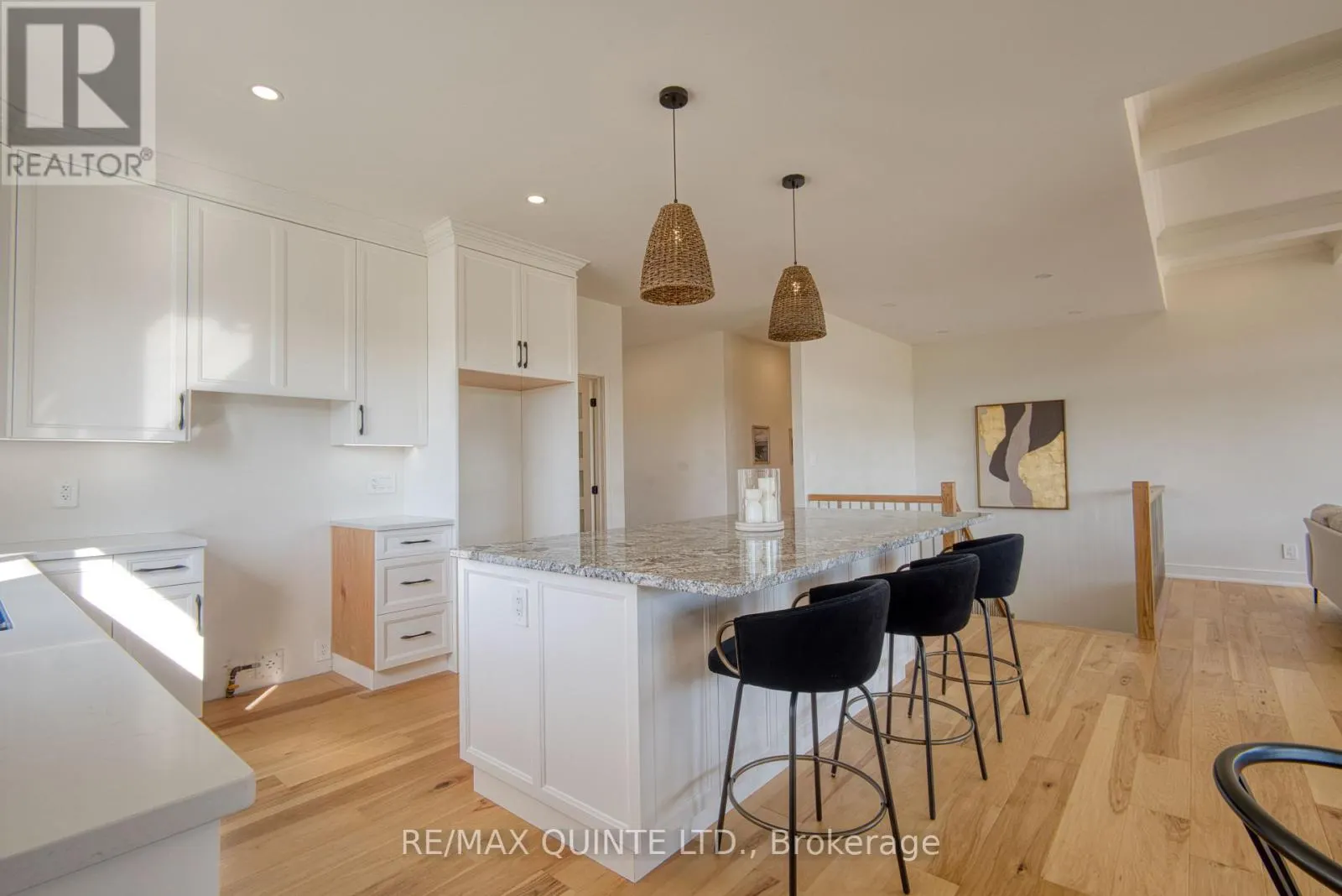 76 NAVIGATION DRIVE