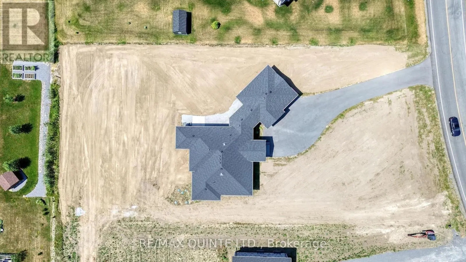 76 NAVIGATION DRIVE
