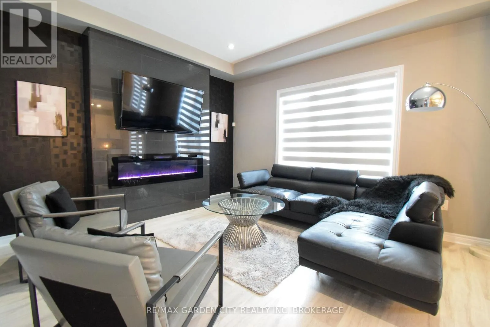229 SHOREVIEW DRIVE