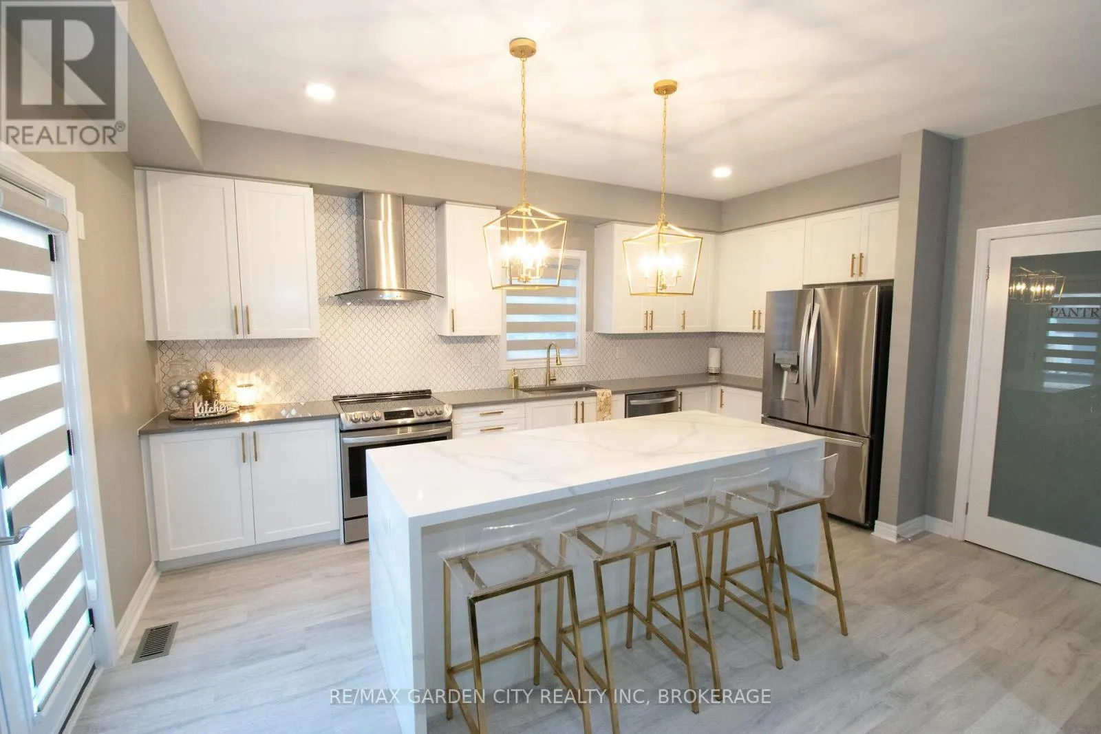 229 SHOREVIEW DRIVE