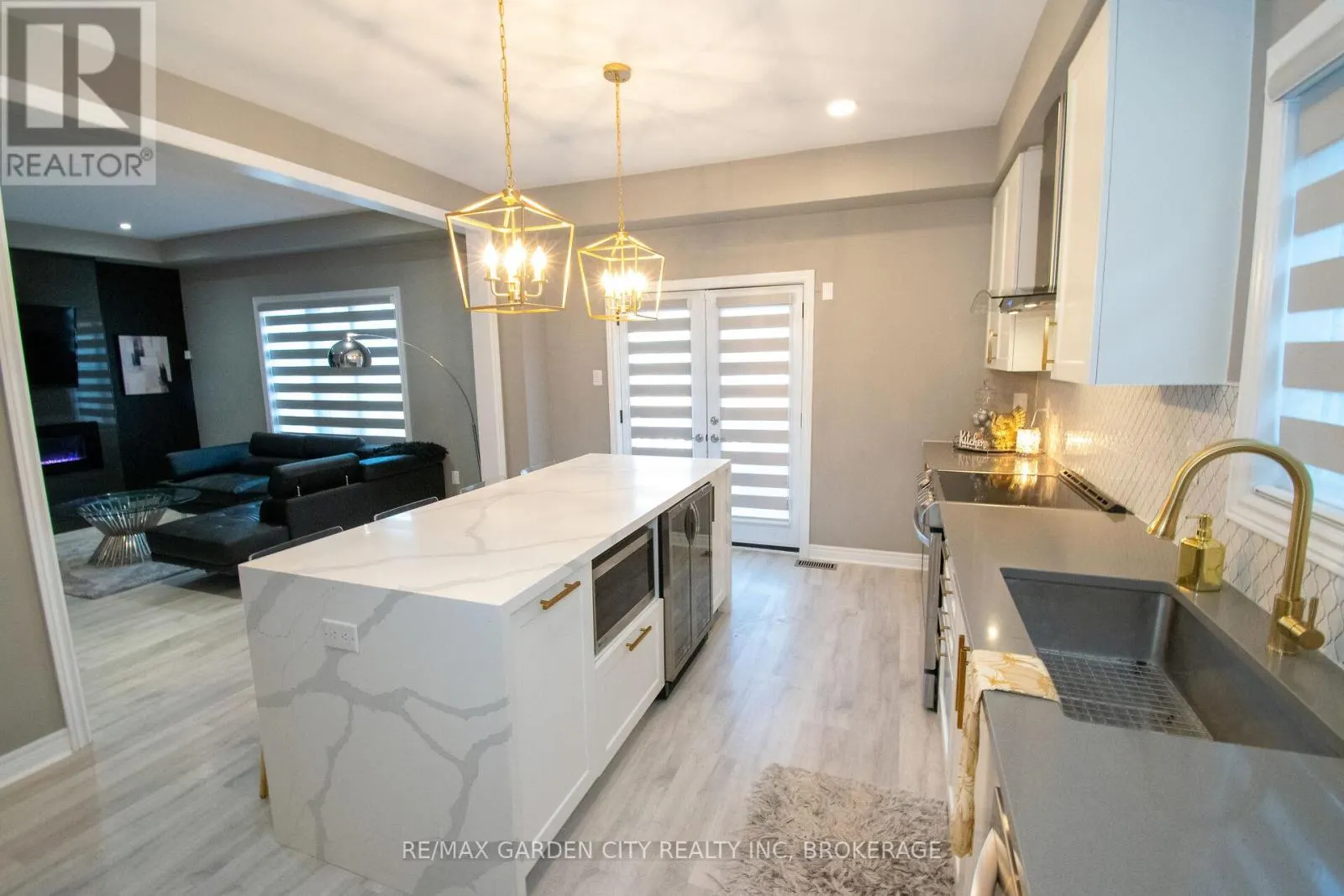 229 SHOREVIEW DRIVE