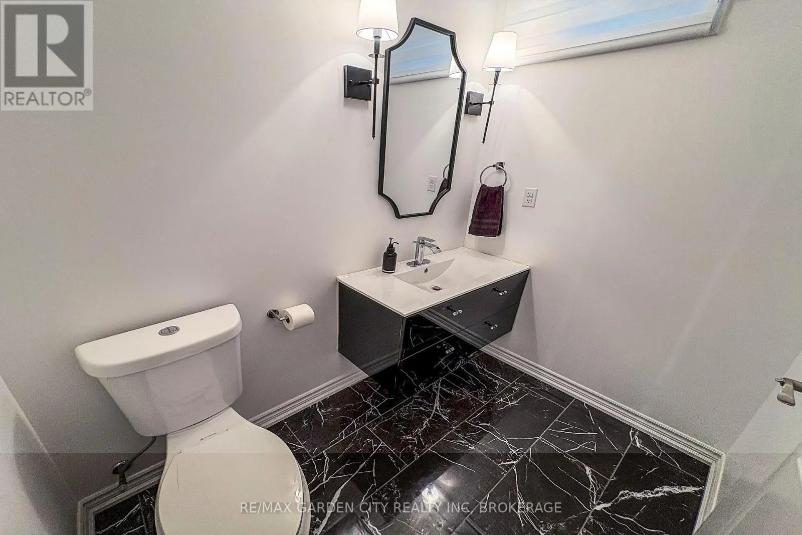 229 SHOREVIEW DRIVE