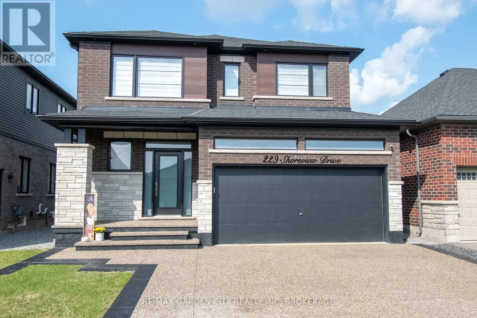 229 SHOREVIEW DRIVE