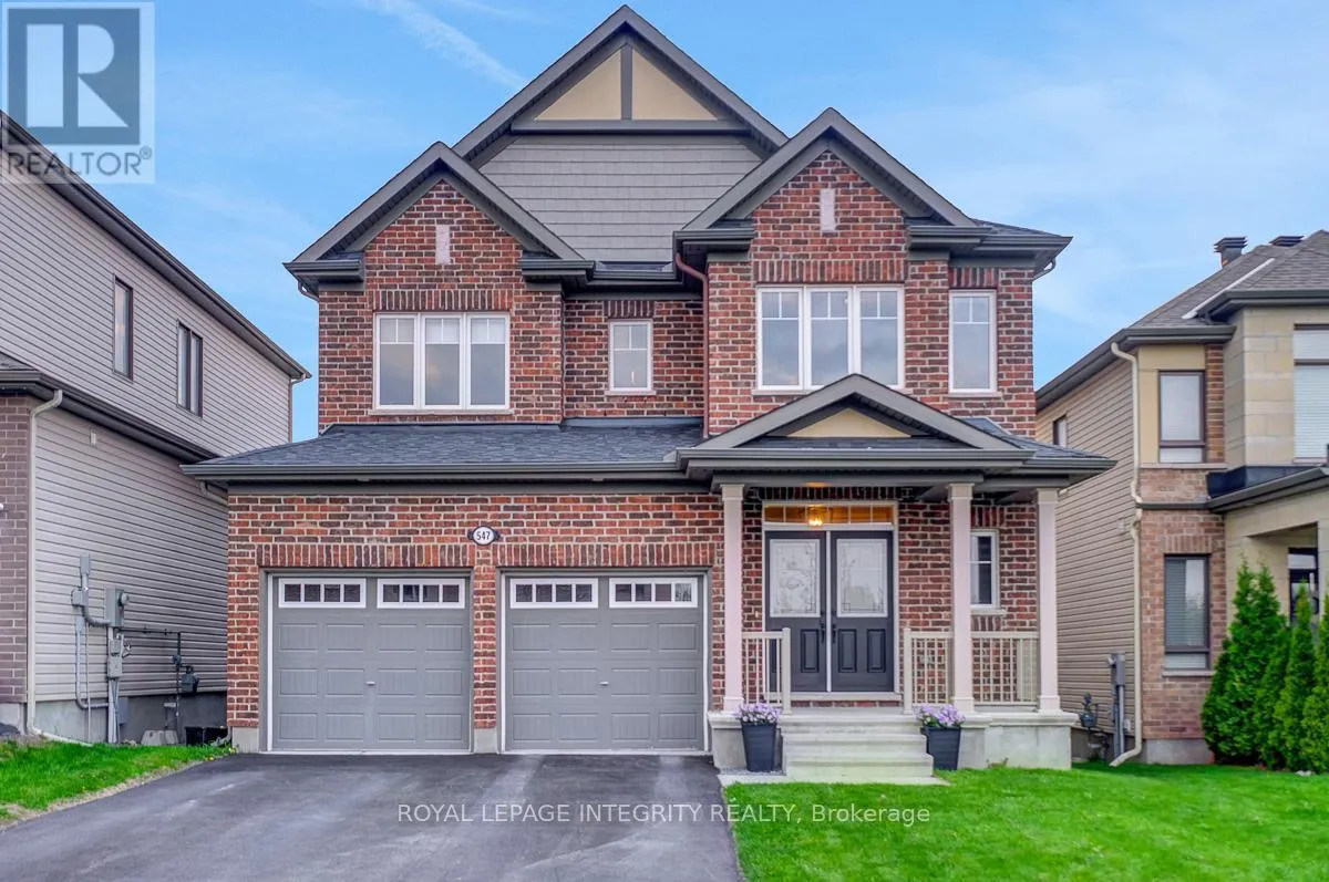 547 PARADE DRIVE