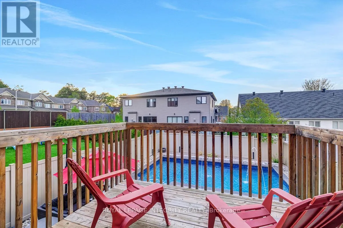 547 PARADE DRIVE