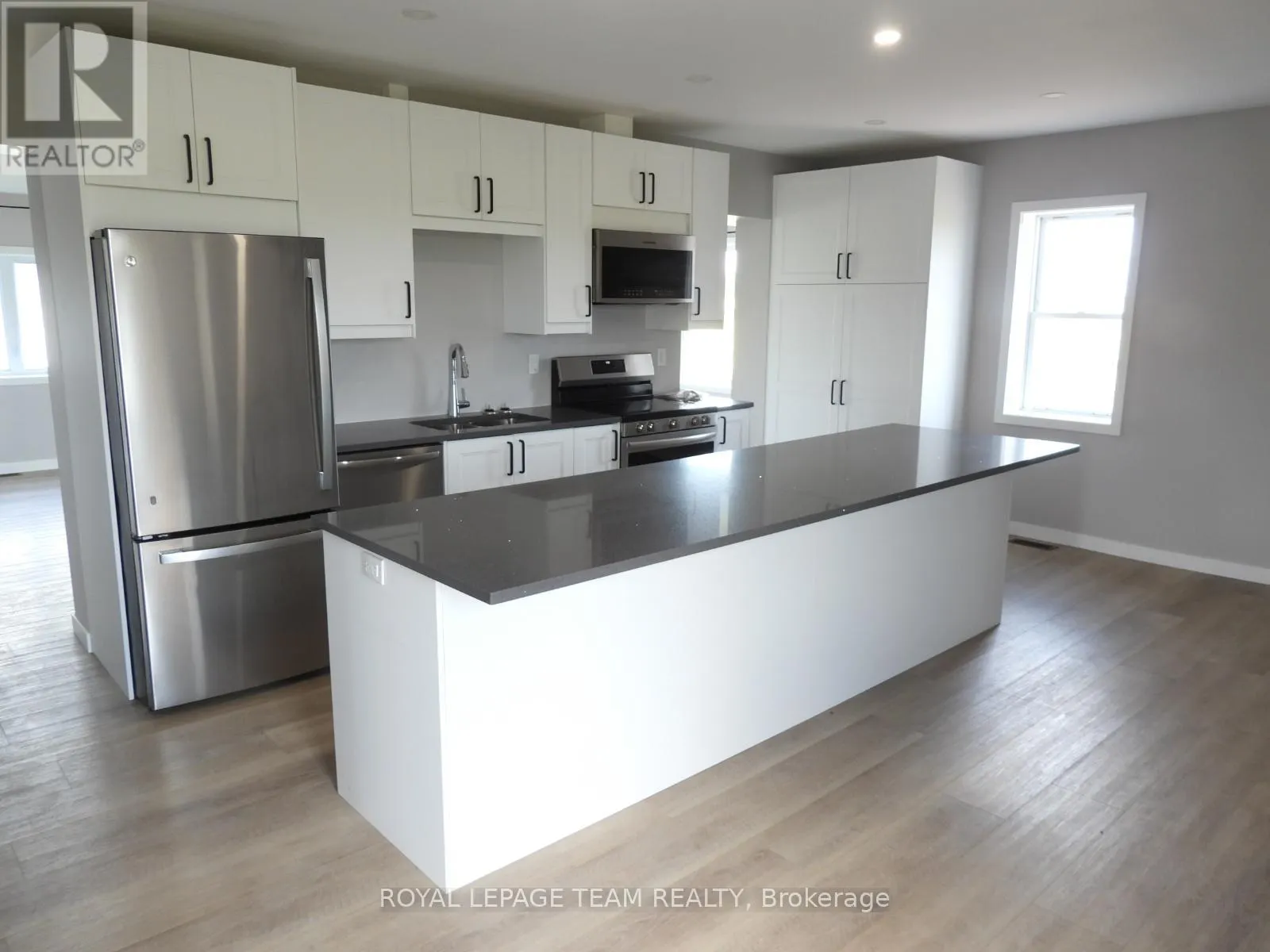 1133 12TH CONCESSION S ROAD S