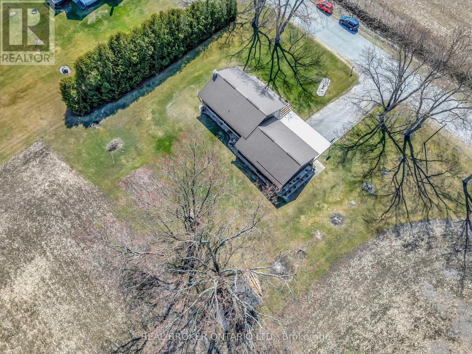 1684 HAZEN ROAD