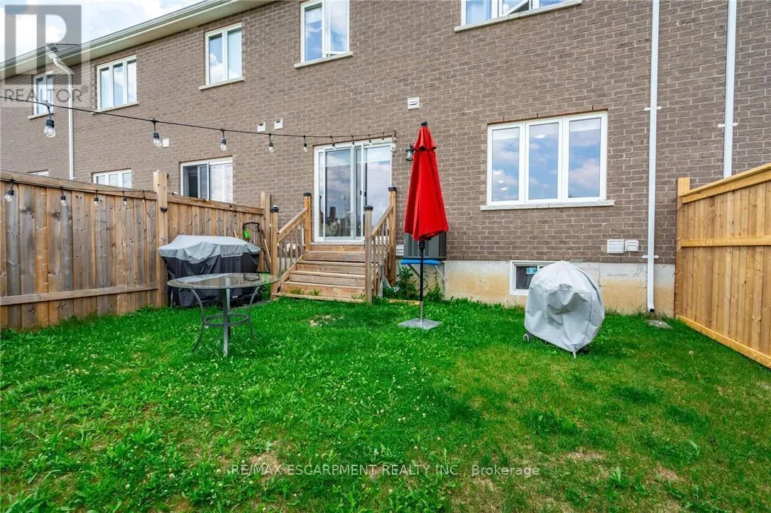 43 - 120 VINEBERG DRIVE
