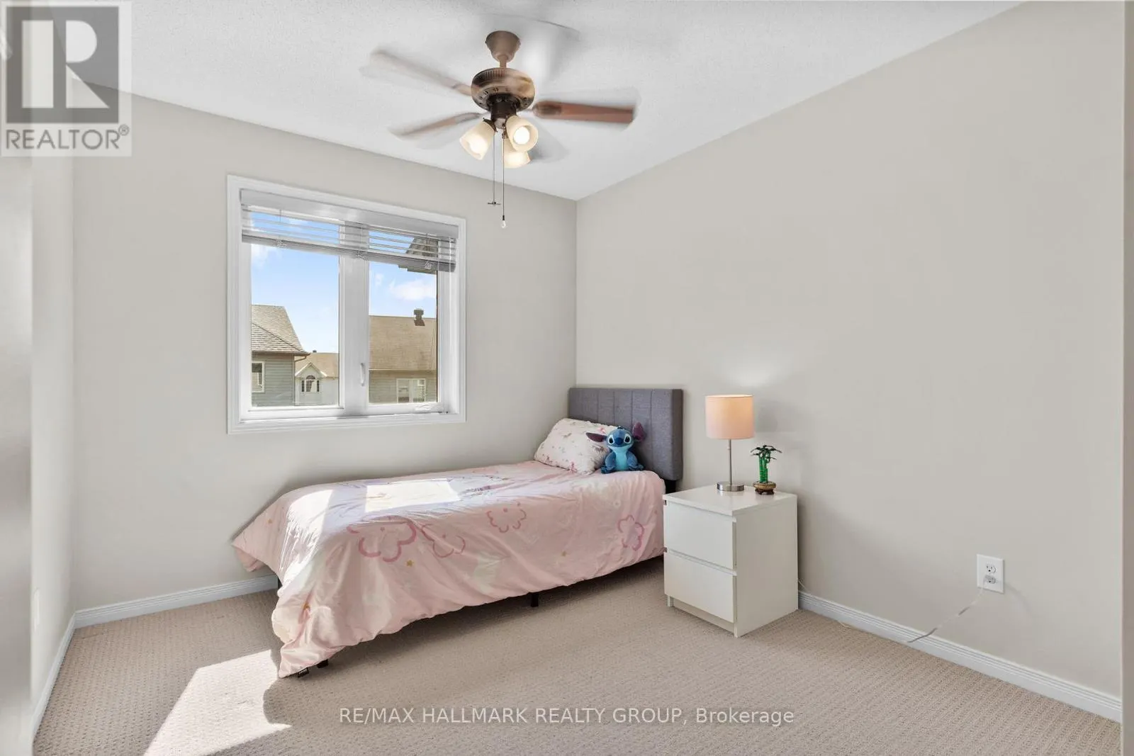 379 ROLLING MEADOW CRESCENT
