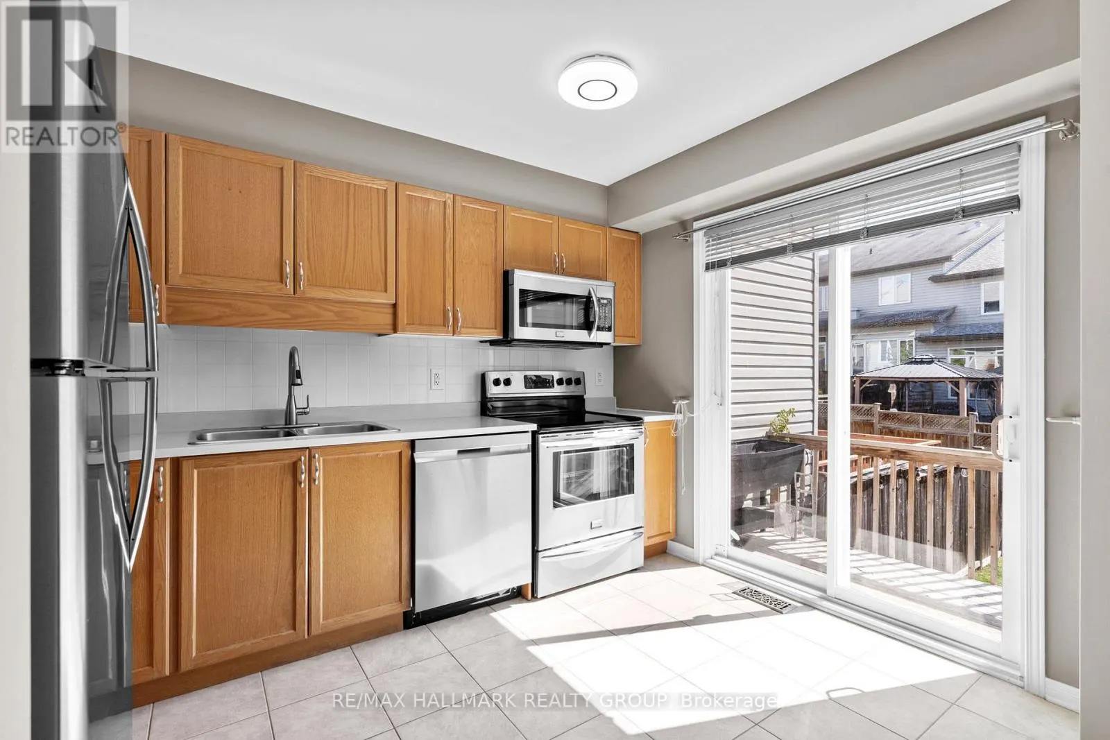 379 ROLLING MEADOW CRESCENT