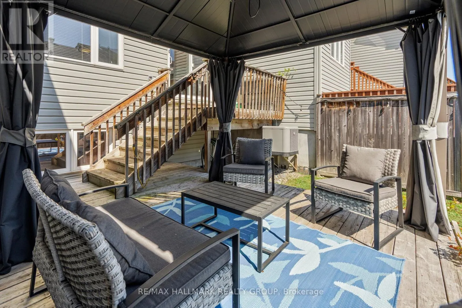 379 ROLLING MEADOW CRESCENT