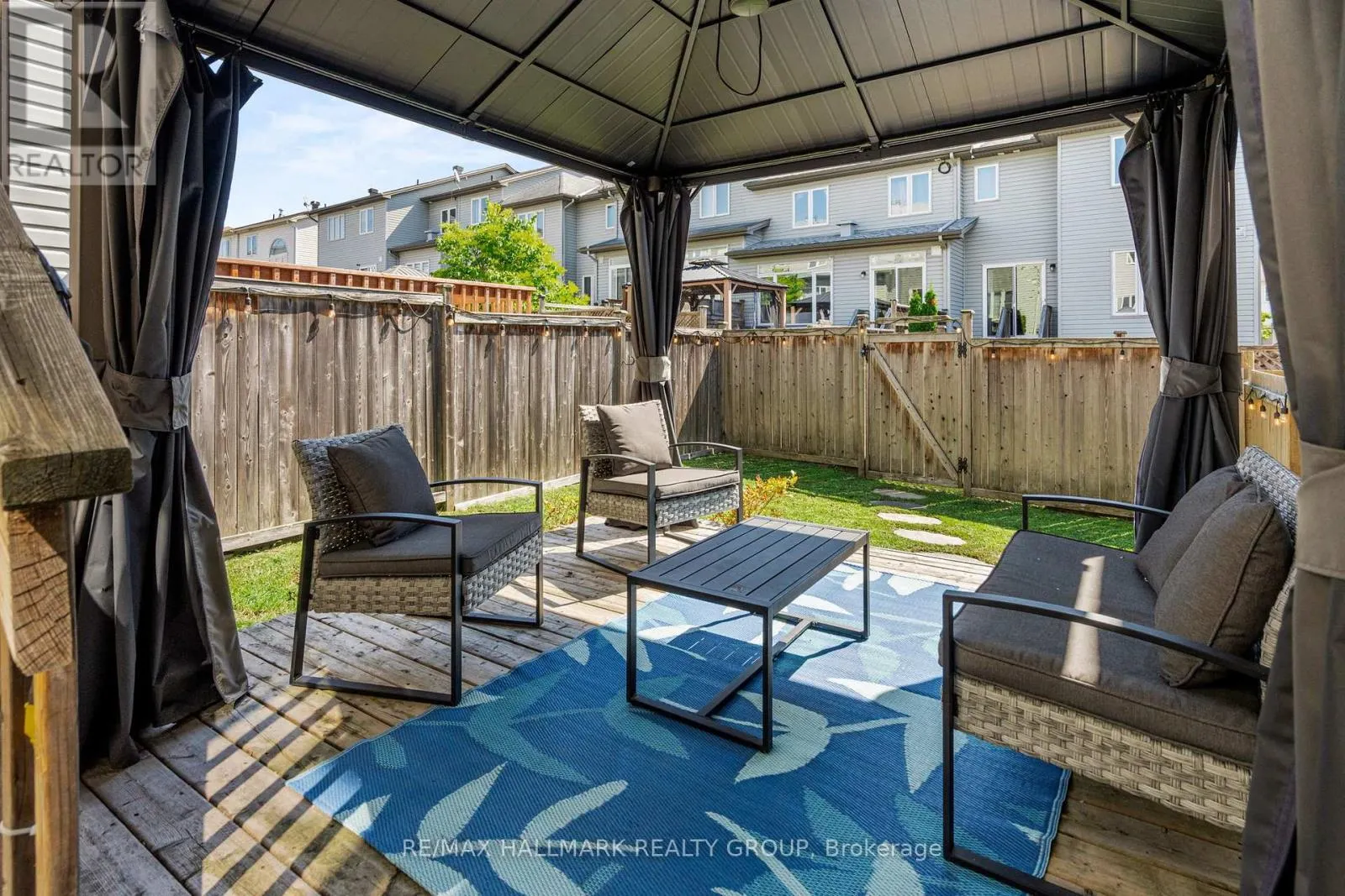 379 ROLLING MEADOW CRESCENT