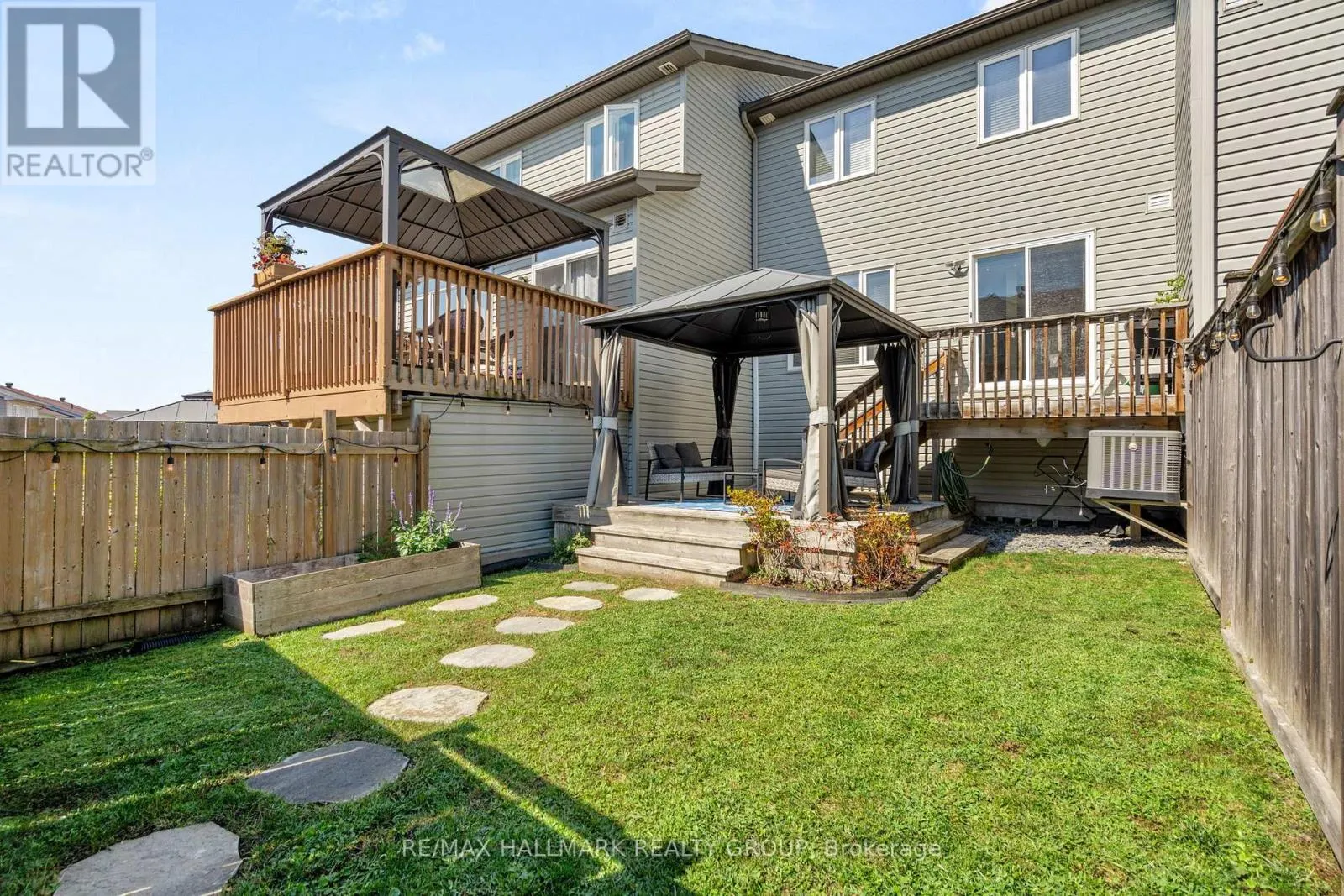 379 ROLLING MEADOW CRESCENT