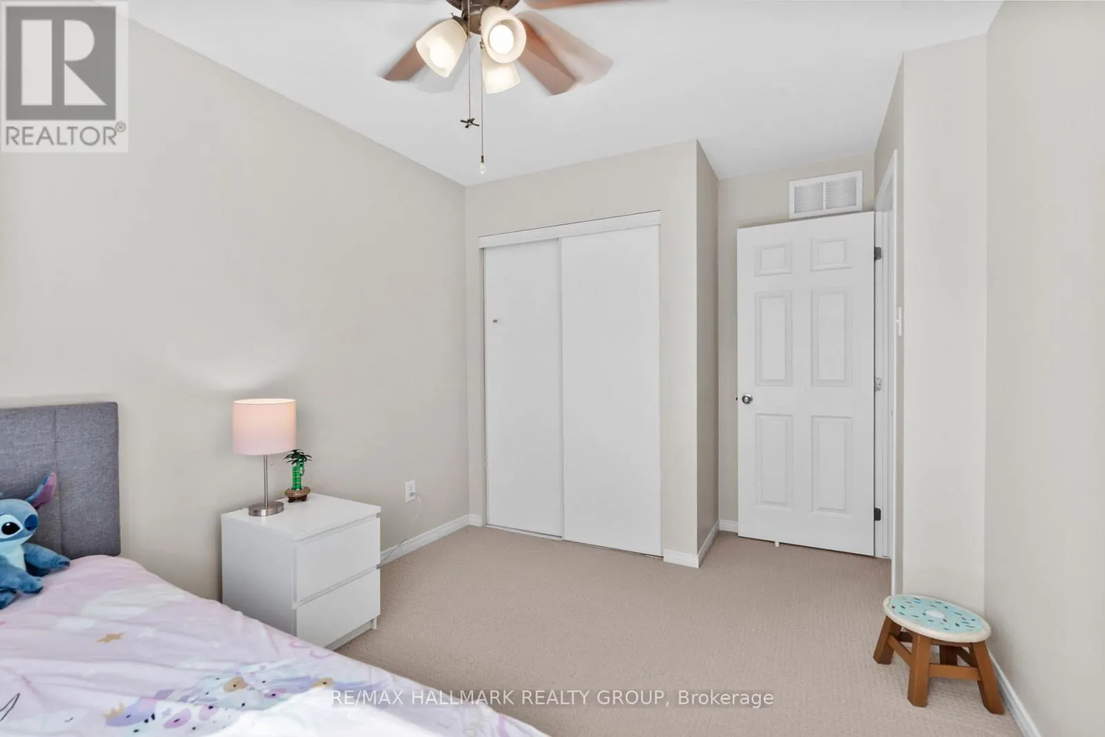 379 ROLLING MEADOW CRESCENT