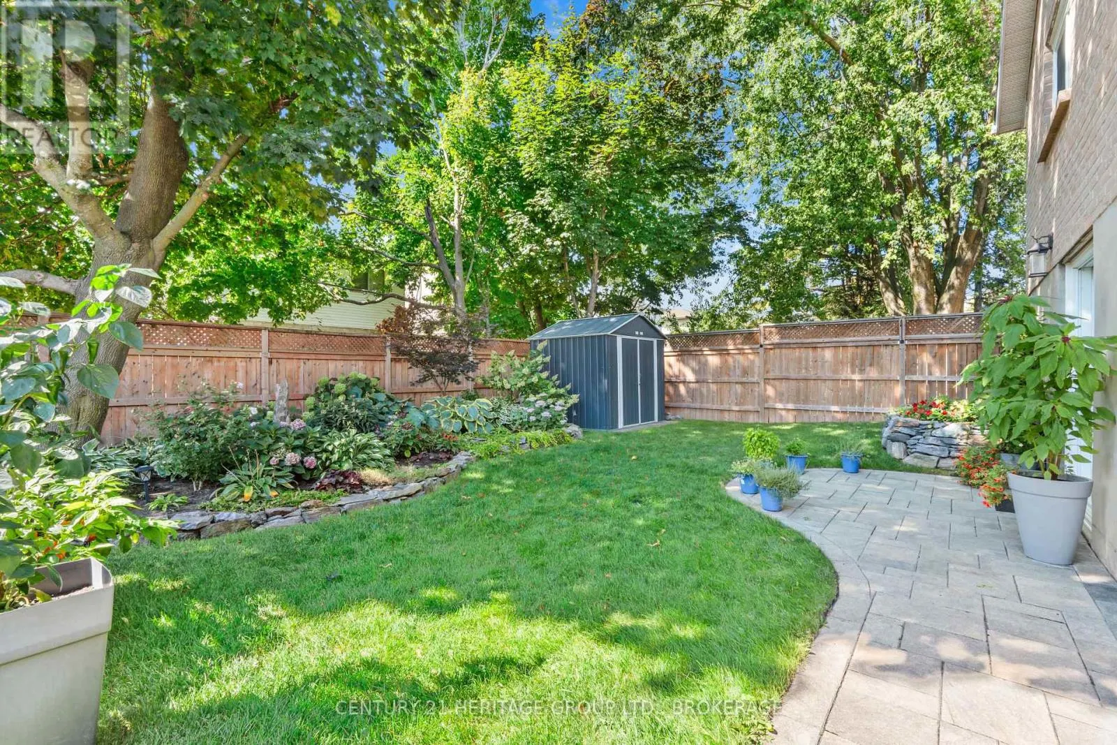 931 MILFORD DRIVE