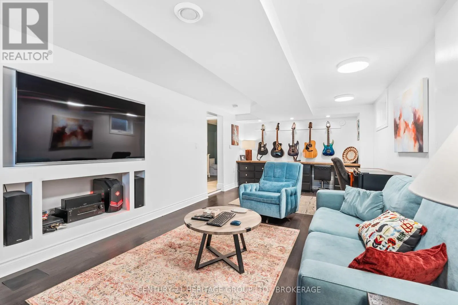 931 MILFORD DRIVE