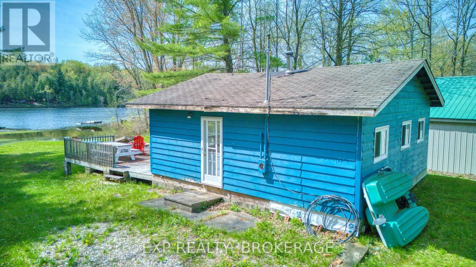 1036 TURNER WAY