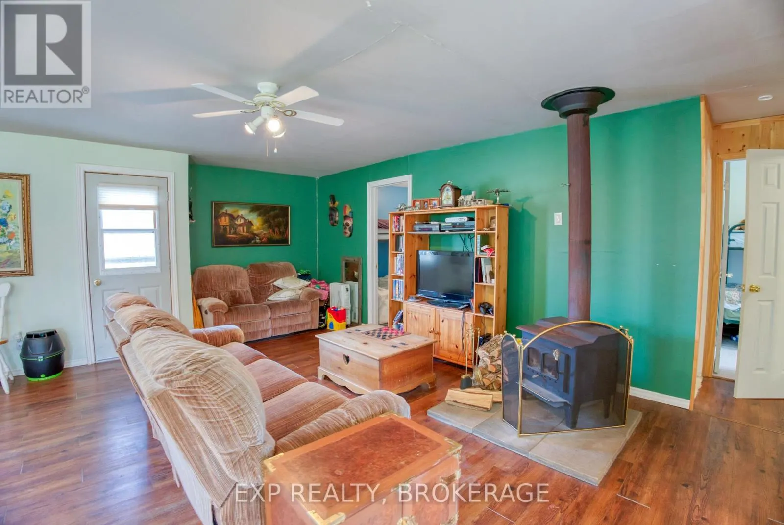 1013 TURNER WAY