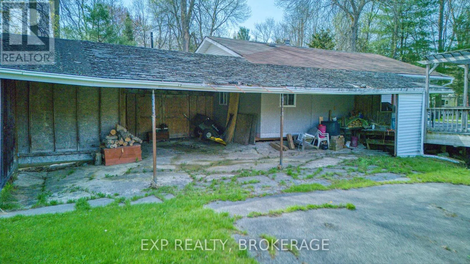 1013 TURNER WAY