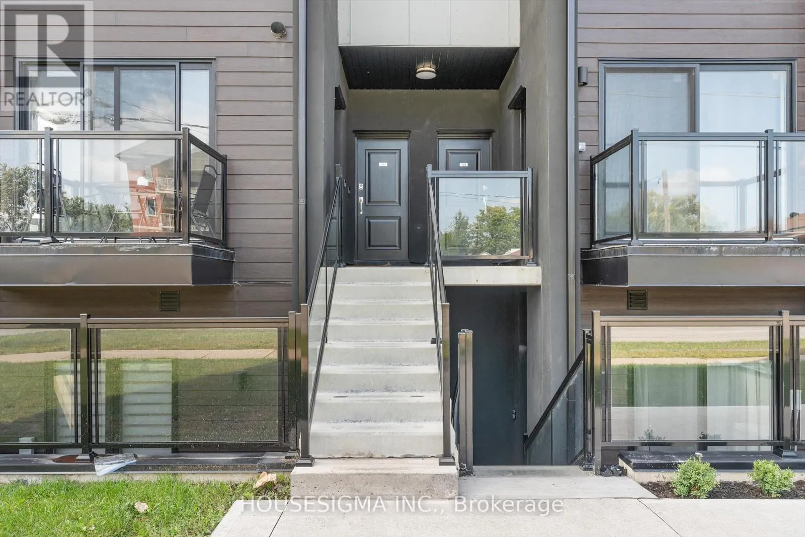 302 - 7277 WILSON CRESCENT
