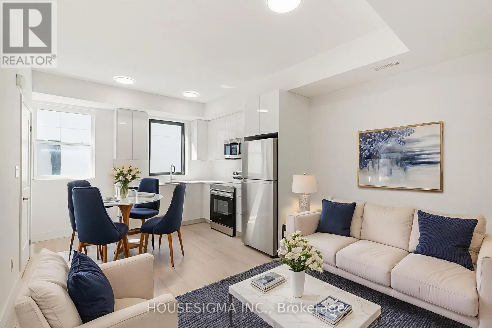 302 - 7277 WILSON CRESCENT