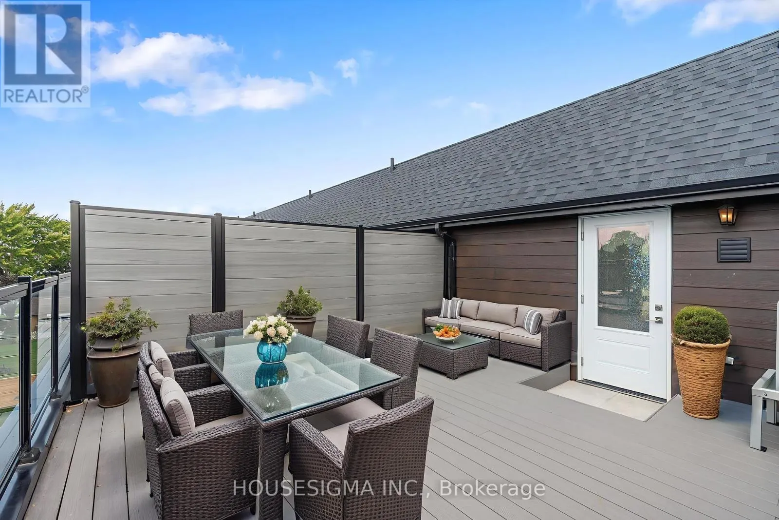 302 - 7277 WILSON CRESCENT