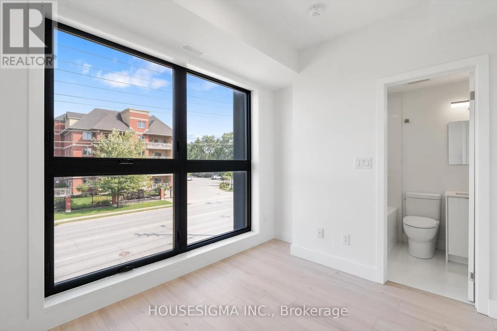 302 - 7277 WILSON CRESCENT