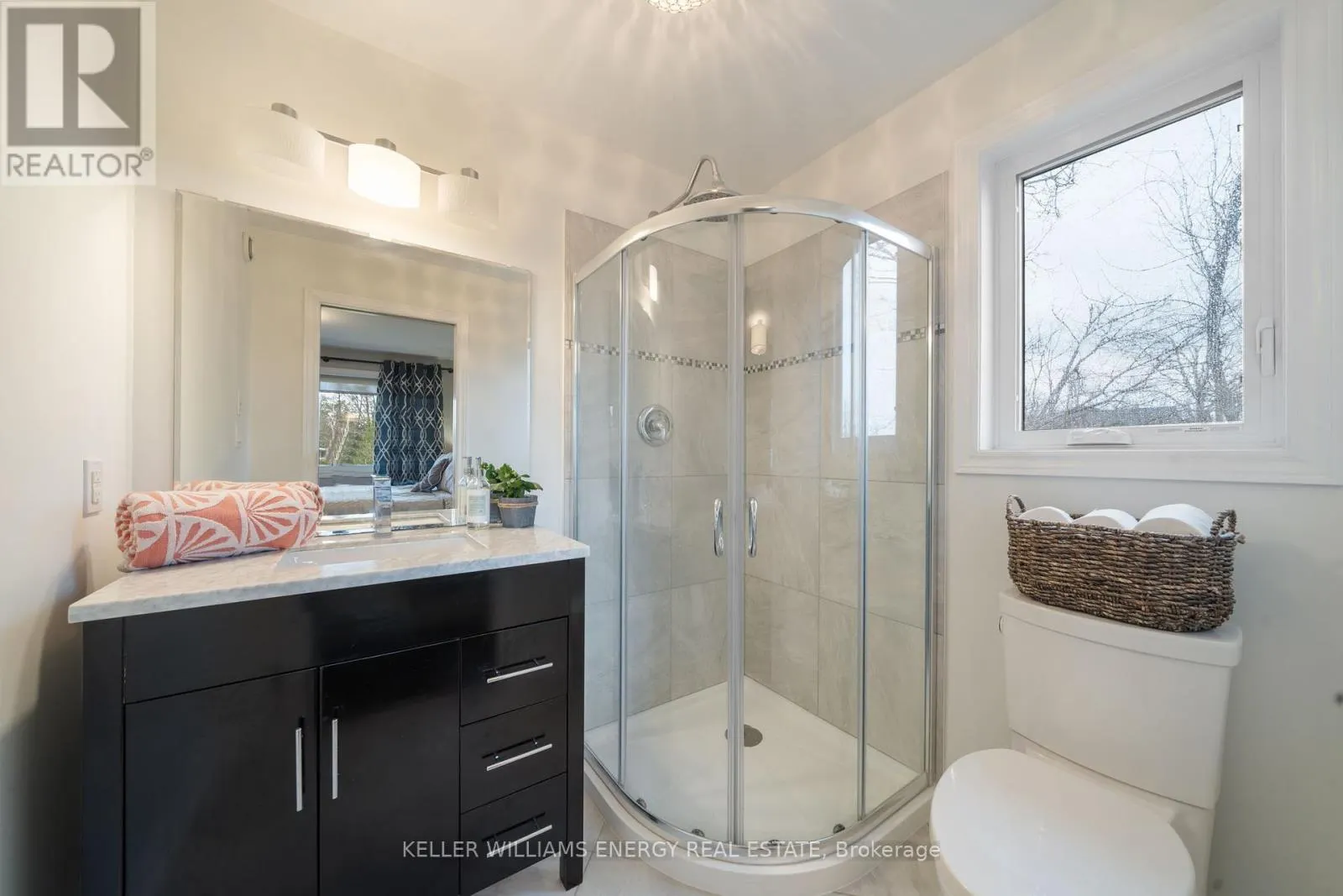 20 LAGOON DRIVE