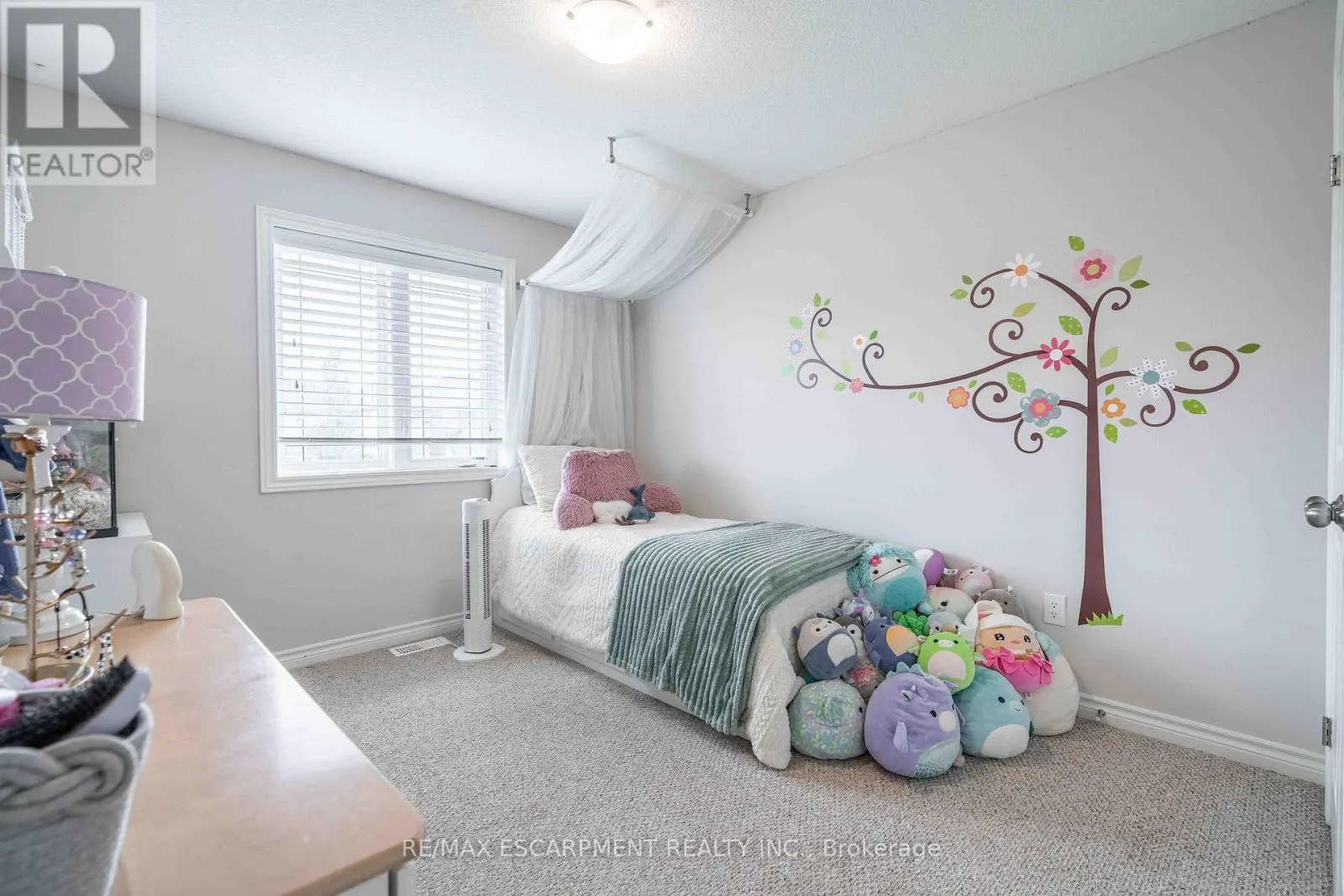 27 PURNELL DRIVE