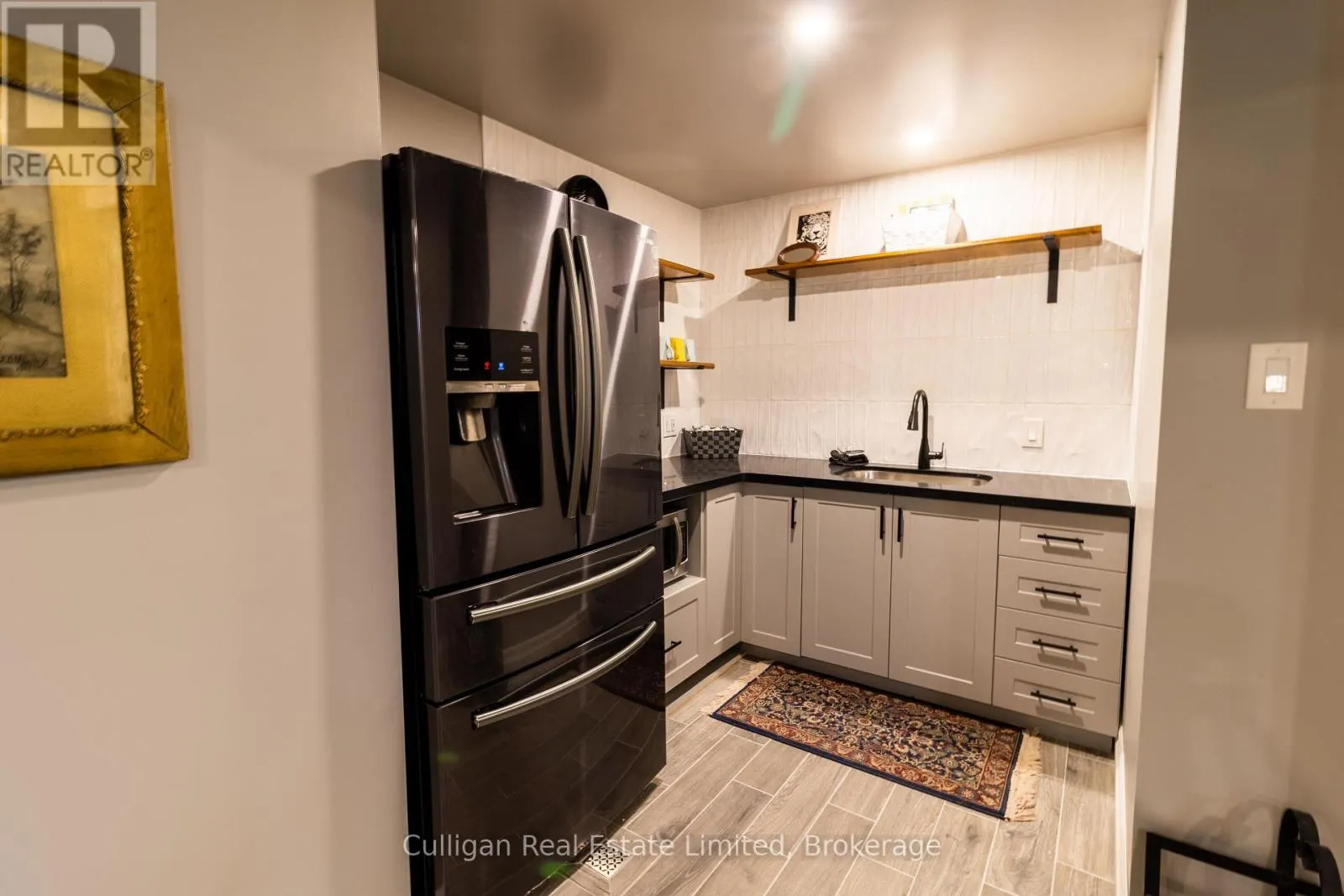 UNIT #47 - 181 SKYLINE AVENUE, #Unit #47
