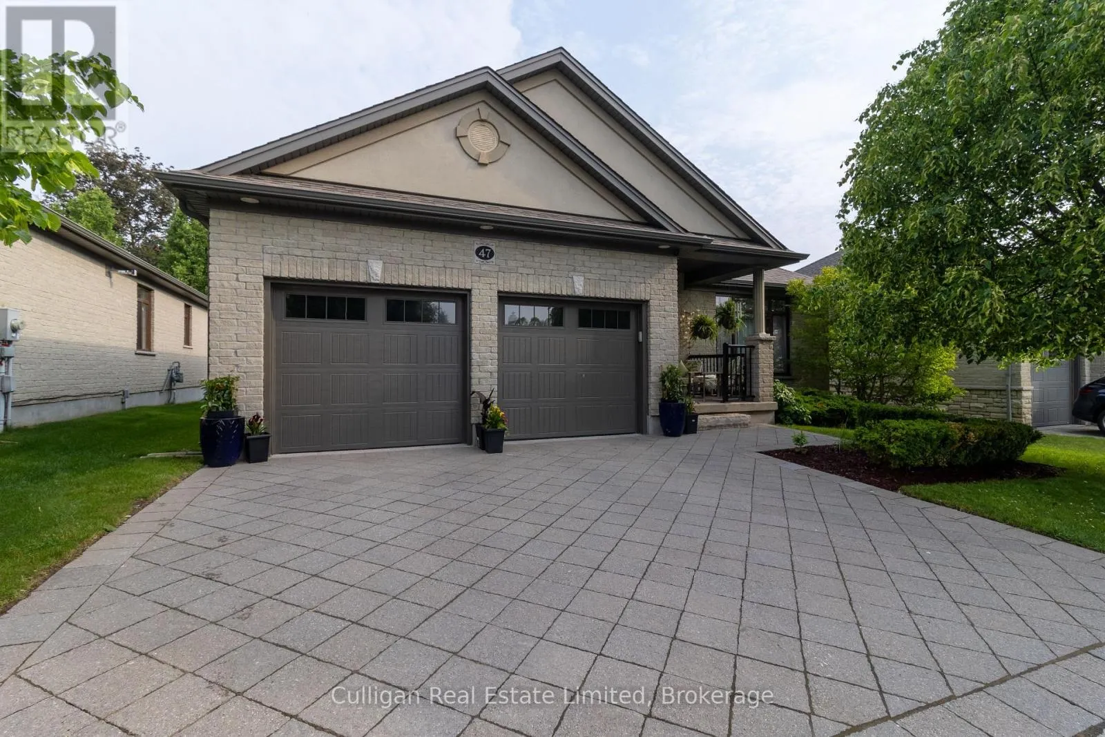 UNIT #47 - 181 SKYLINE AVENUE, #Unit #47