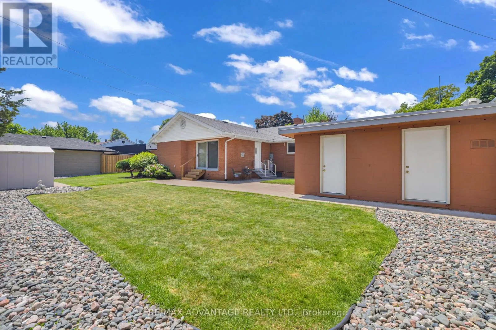2360 LEONARD ROAD