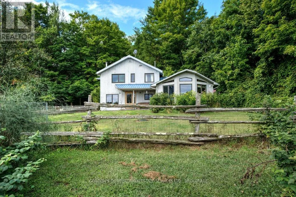 1084 MOON ROAD