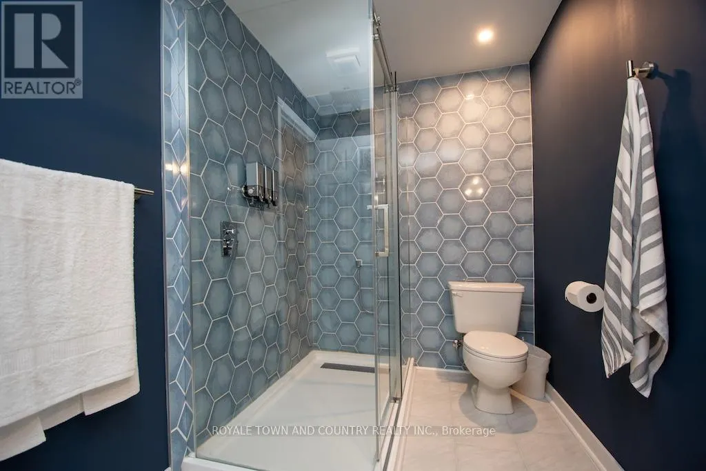 116 CRESSWELL ROAD