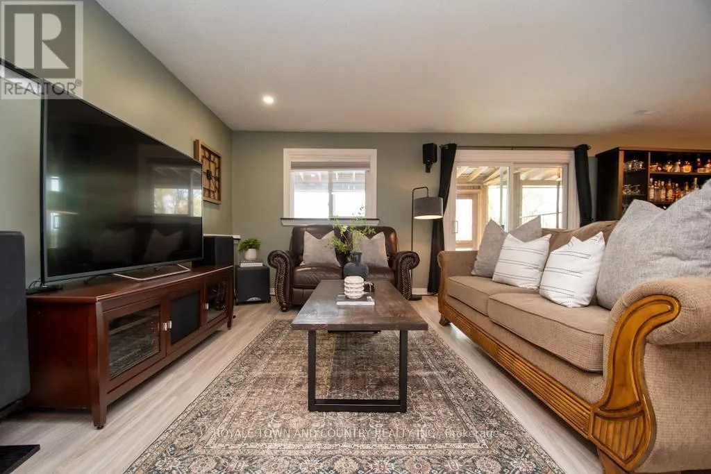116 CRESSWELL ROAD