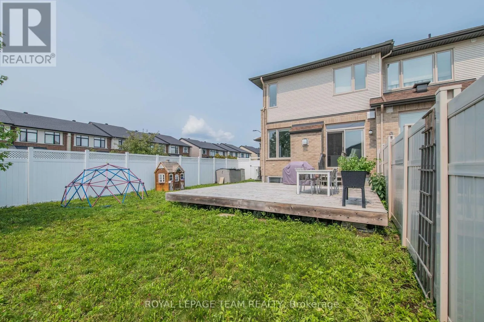 500 GRAND TULLY WAY