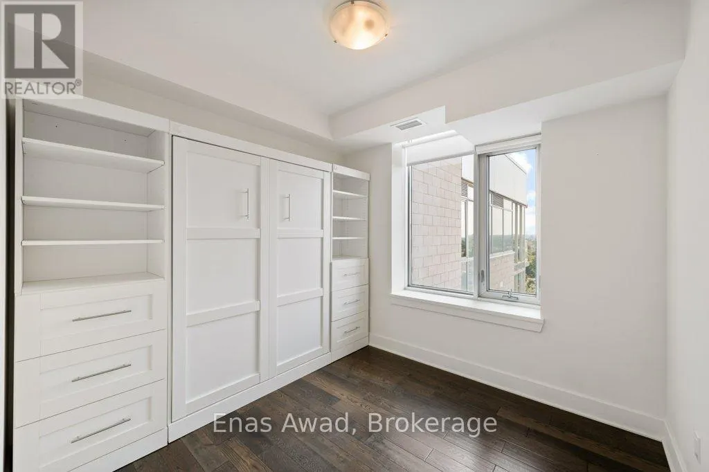 1513 - 255 BAY STREET, #1513