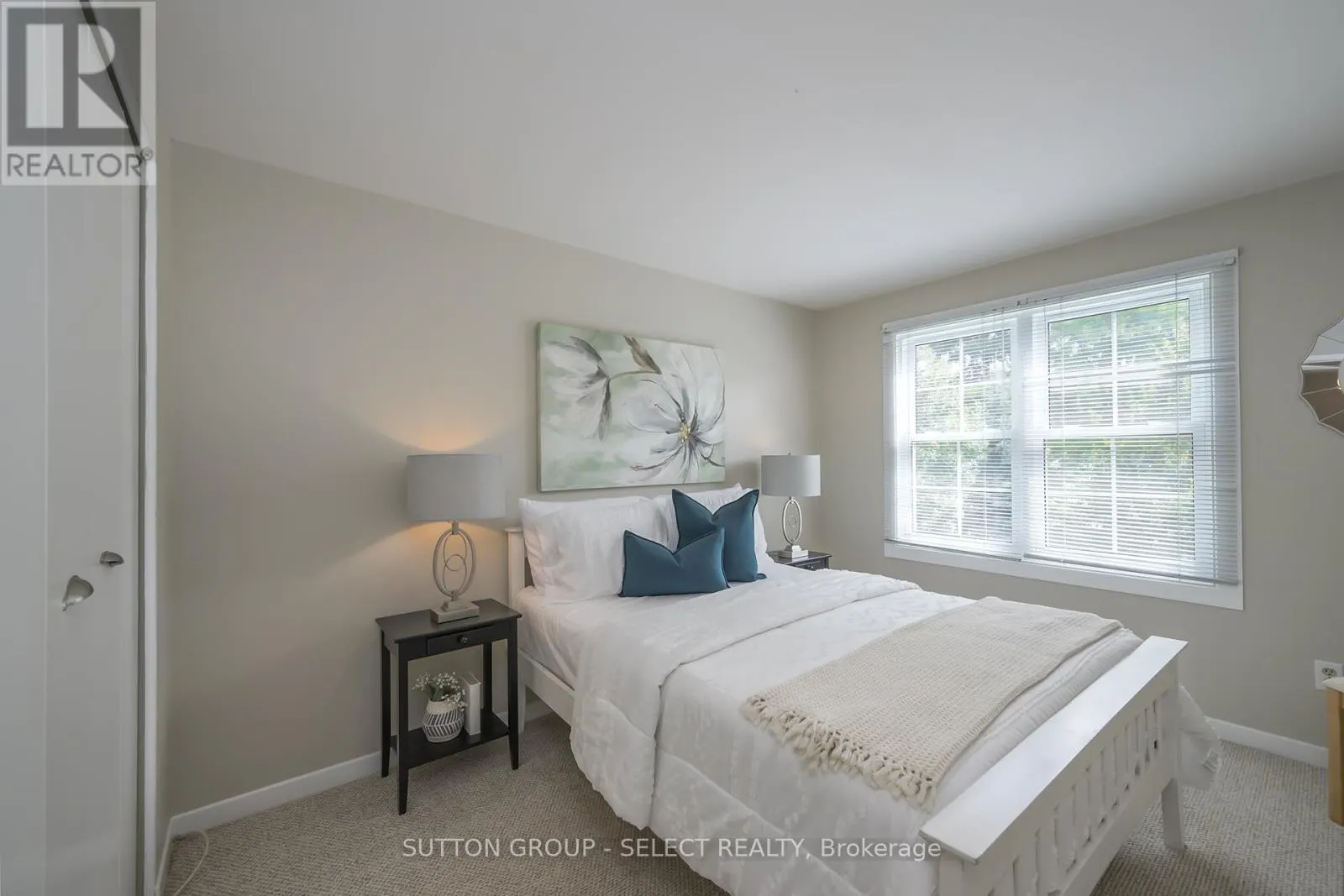 130 - 900 POND VIEW ROAD, #130