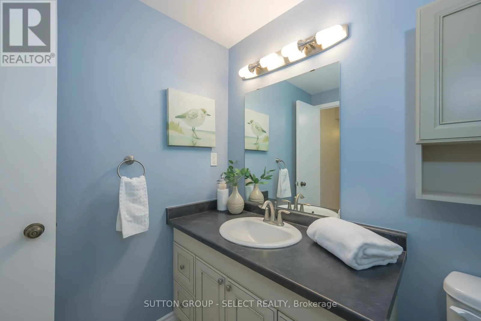 130 - 900 POND VIEW ROAD, #130
